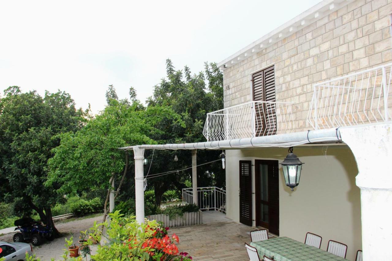 مبيت وإفطار سلانو Antun Mozara Family House المظهر الخارجي الصورة